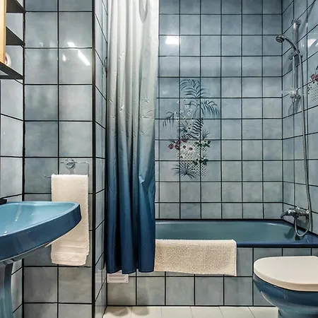 Bright & Spacious In The Heart Of *