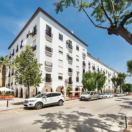 Bright & Spacious In The Heart Of Appartement Tavira